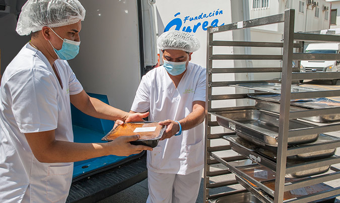 Rest_colectiva's tweet photo. El Hospital de Bellvitge donará los excedentes alimentarios a entidades sociales de proximidad 
@Rest_colectiva @hbellvitge #Arcasa #SomosRC https://t.co/GNIDgV9cZg https://t.co/7bqVld7I1x