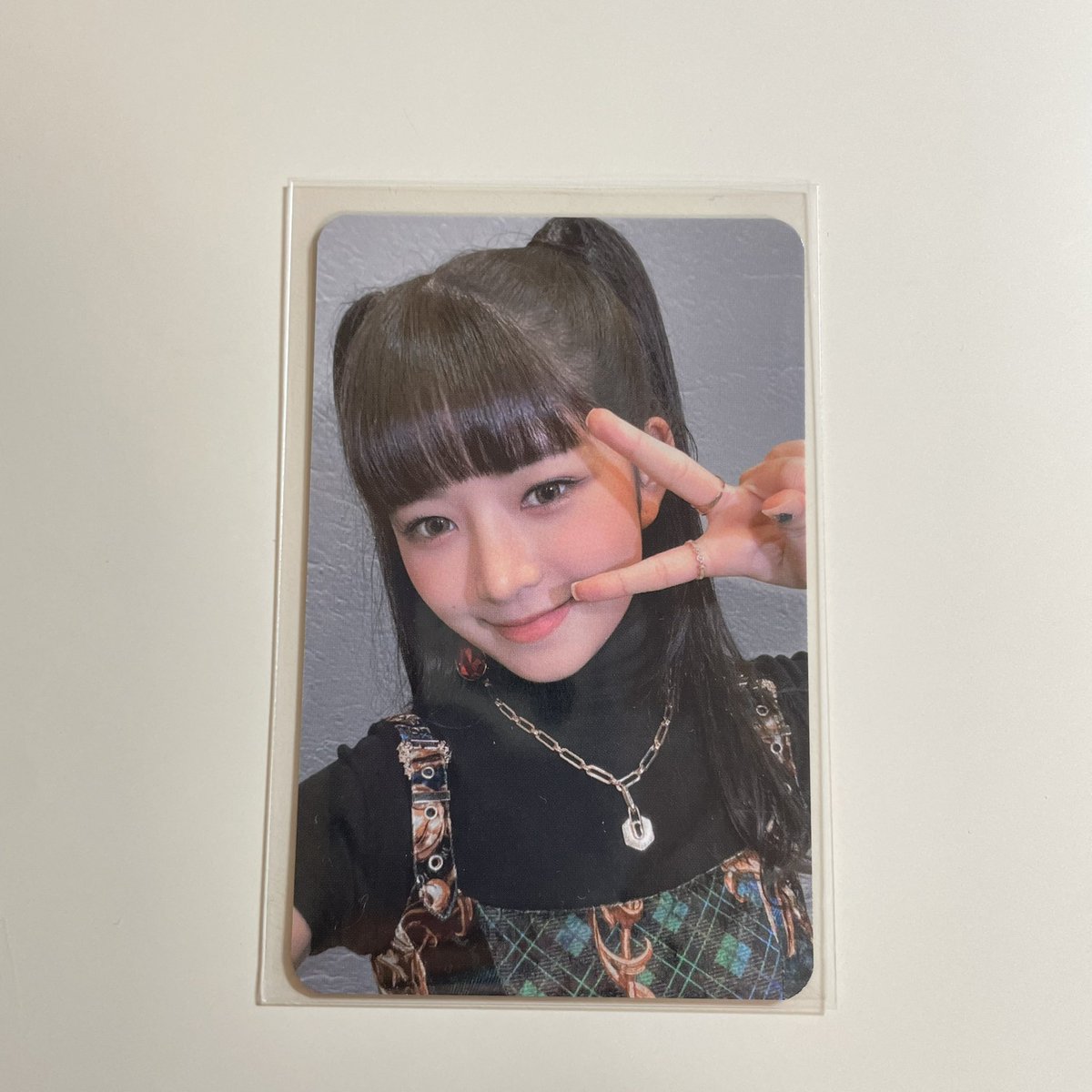 UpgVi's tweet photo. ive レイ 交換

【譲】画像1枚目

【求】画像2枚目（紫以外）

afterlike eleven lovedive #IVE交換 https://t.co/fb2utI53xU