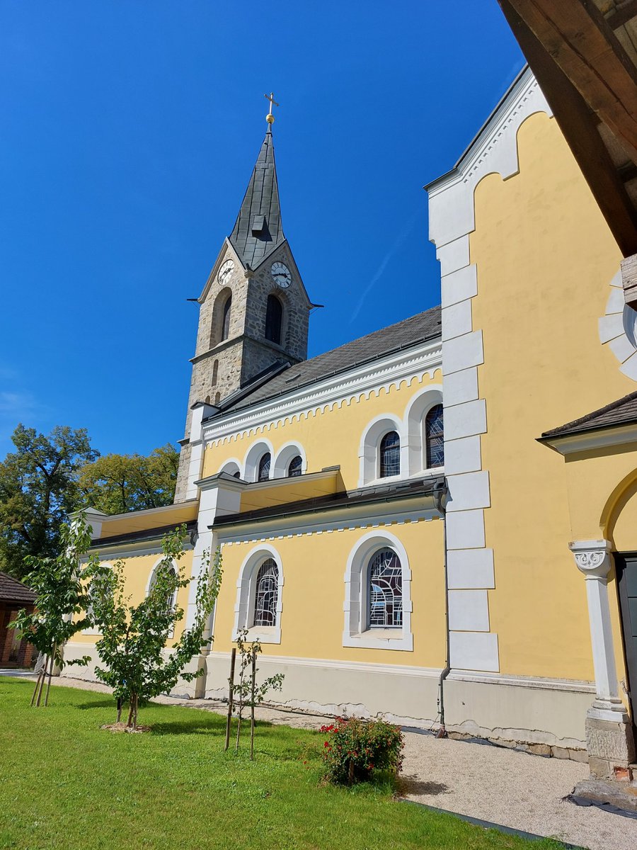UlrikeTanzer2's tweet photo. Kloster #Pupping - Sterbeort des hl. #Wolfgang 
#Entdeckungsreise https://t.co/a9IiVhZHrv