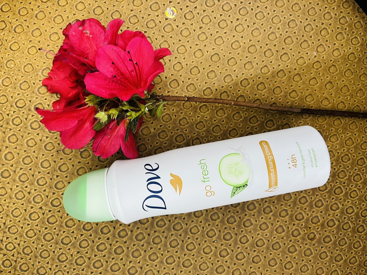 ntinilulu's tweet photo. Try the new Dove Go Fresh antiperspirant. It’s guaranteed to keep you smelling and feeling fresh all day long. Thank you @Dove, thank u @rubybox_beauty #rubyboxDove https://t.co/KoSWarx0QK