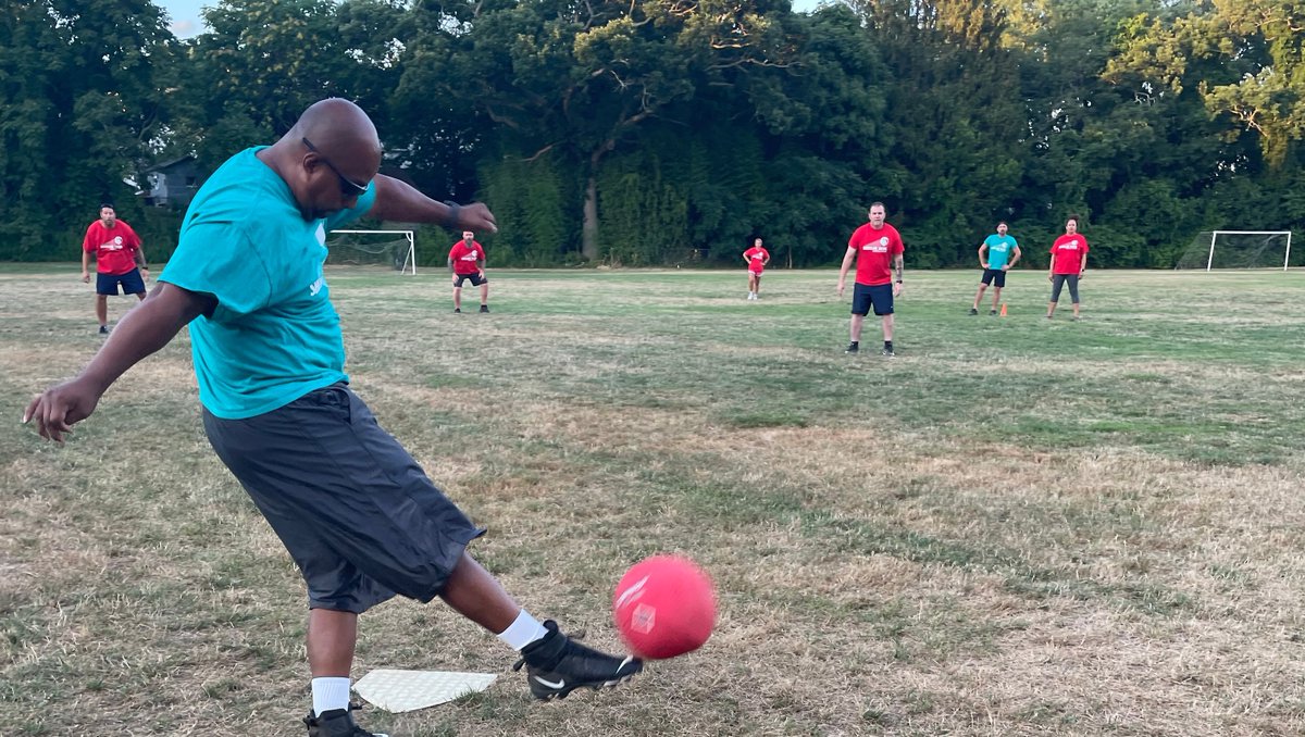shorelinesocial's tweet photo. It's the last day to register for fall kickball!!!

#kickball #fall #fallkickball #adultleagues #coedsports #connecticut #newlondonct #besocial

https://t.co/CB6pTLEON1 https://t.co/y4DVwhj5aM