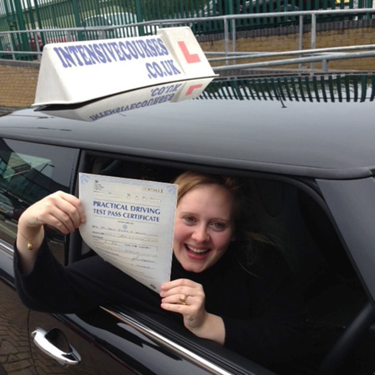 lenadvk's tweet photo. the idea of ​re​creating this when i finally get my drivers license making me peeing my pants
@AdeleAccess @Adele #adele #adelaccess #daydreamer #driverslicense https://t.co/vdEZ8vKnAK