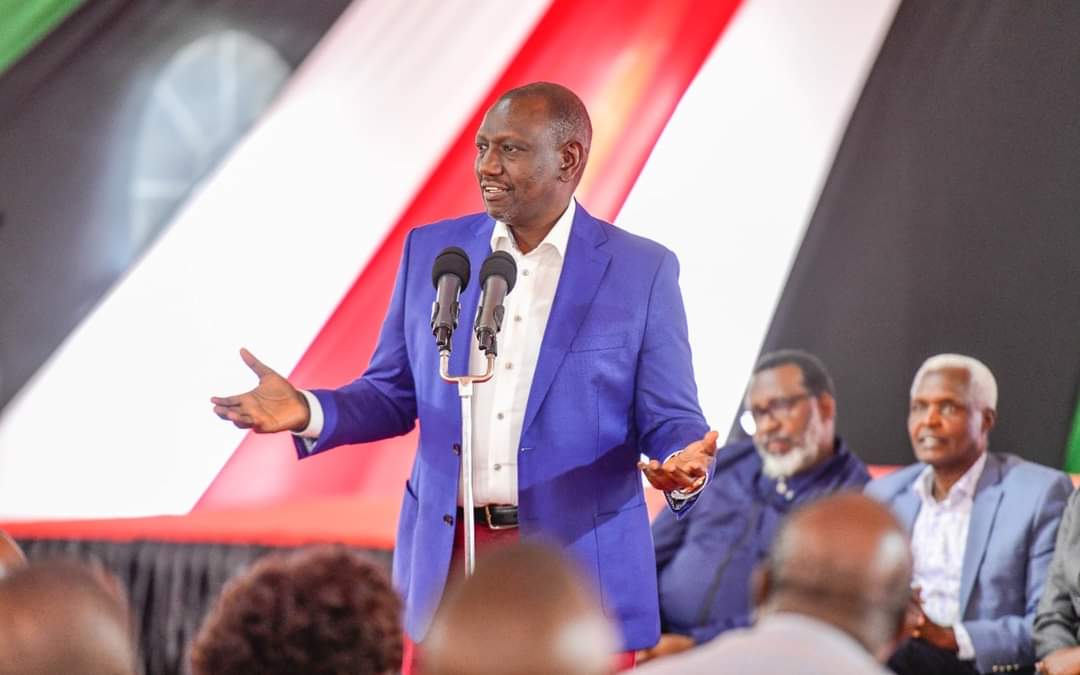 gk_ruku's tweet photo. At the DP Karen Residence to join the President-Elect H.E. @WilliamsRuto, the Deputy President-Elect Hon. @rigathi and my Party Leader @SpeakerJBMuturi, Senator @Wetangulam, Hon. @MusaliaMudavadi and other leaders to welcome Devolution Party (MBUS) to #KenyaKwanza today. https://t.co/2emhkLN4h6
