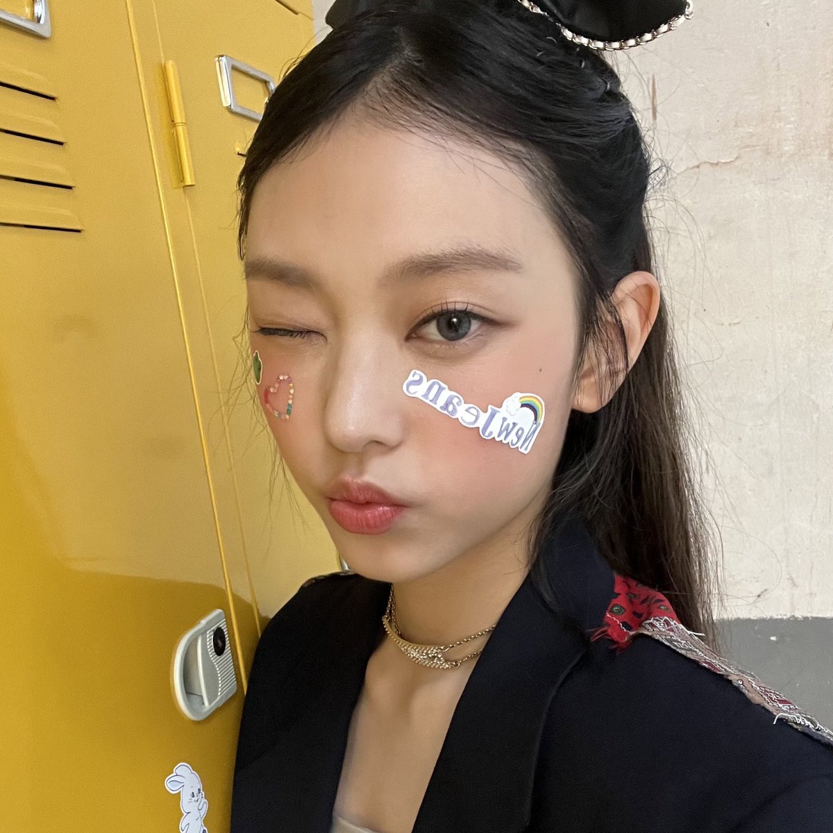 lovablDea's tweet photo. 강해린 윙크 셀카는 무조건 대박. https://t.co/pgBJs3L4xv