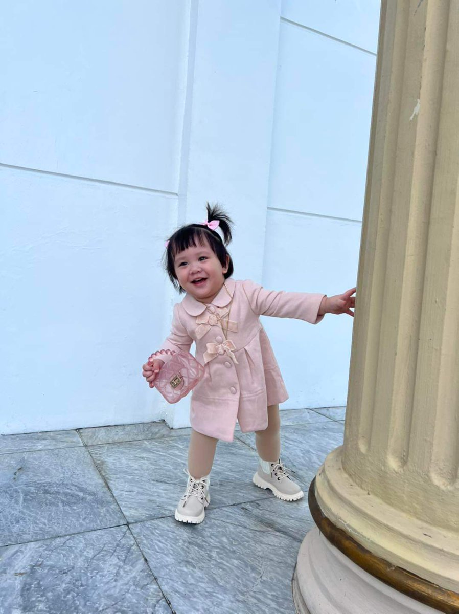 RensalEmelyn's tweet image. Baby hapi ootd ideas 😍 super cute 🥰

Where to buy ? ⬇️⬇️
🛒 Dress 👉goeco.mobi/AceVJ6BU
🛒Boots👉goeco.mobi/OJokShP3
🛒 Jelly bag👉goeco.mobi/100RsvDV

#babyhapi #totobaby #TeamHappiness