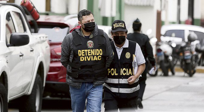 HuaylasenM's tweet photo. Alcalde José Nenil Medina tenía red para desfalcar a la municipalidad de Anguía https://t.co/XDfBOV5HKd a través de @larepublica_pe #JoseMedina #NenilMedina #Anguia #corrupción #YenniferParedesN #HugoEspino https://t.co/TlNIUwc4Bq