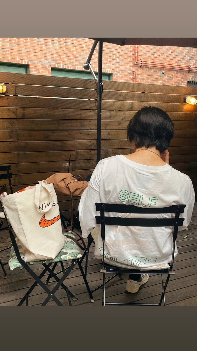 btsinthemoment's tweet photo. [rkive] instagram story https://t.co/ATD6AN8Lrg
