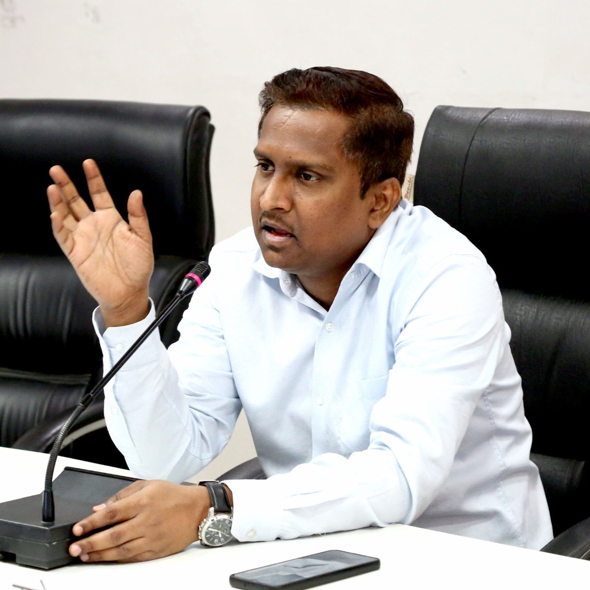 किसी भी अशासकीय कार्यक्रमों के आयोजन हेतु प्रत्येक दिवस के मान से 5 हजार रूपये रेडक्रॉस सोसायटी में जमा किया जाना अनिवार्य होगा-<a href="/CollectorDamoh/">Collector Damoh</a> श्री चैतन्य
#Jansamparkdamoh
<a href="/mprevenuedeptt/">Revenue Department, Madhya Pradesh</a>