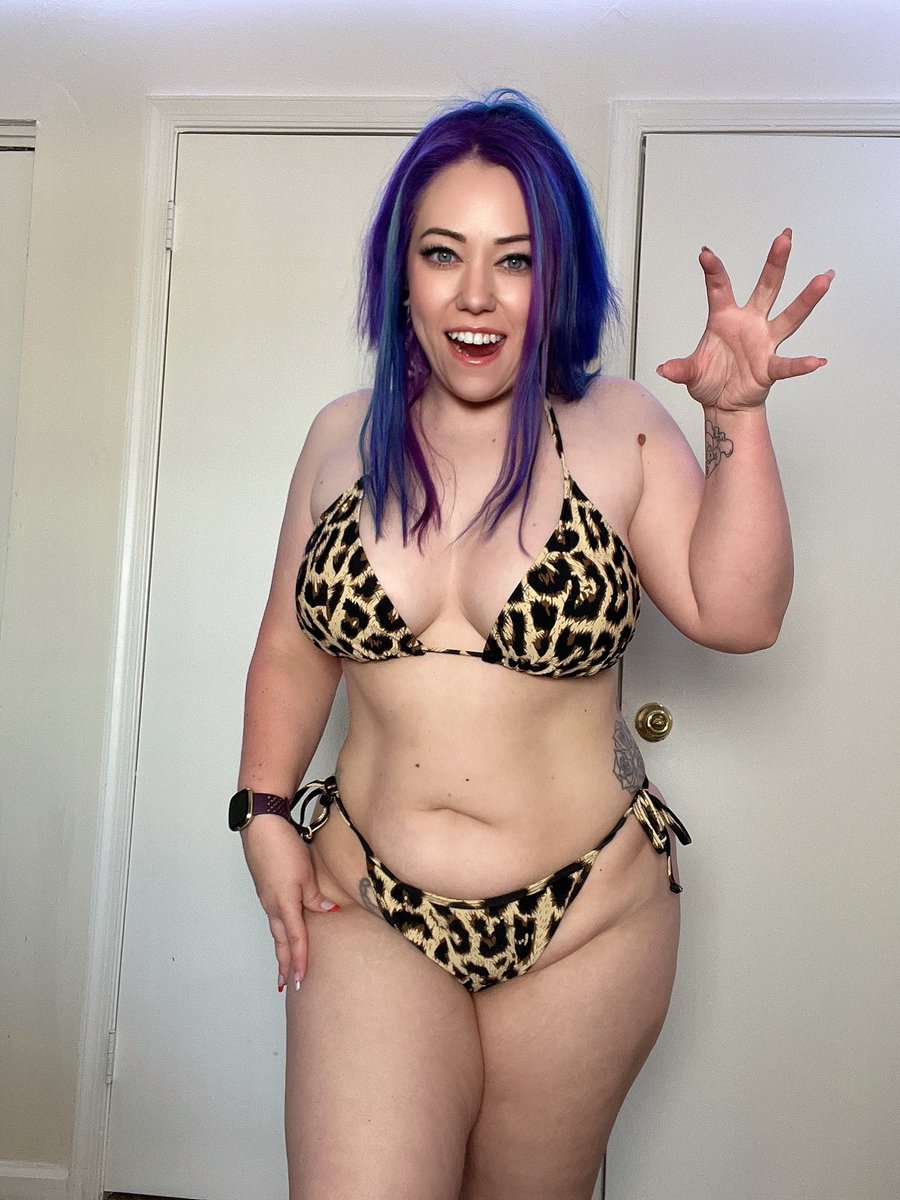 The Masked Romancer on Twitter: "RT @Dani_Leigh_Xoxo: Cute but