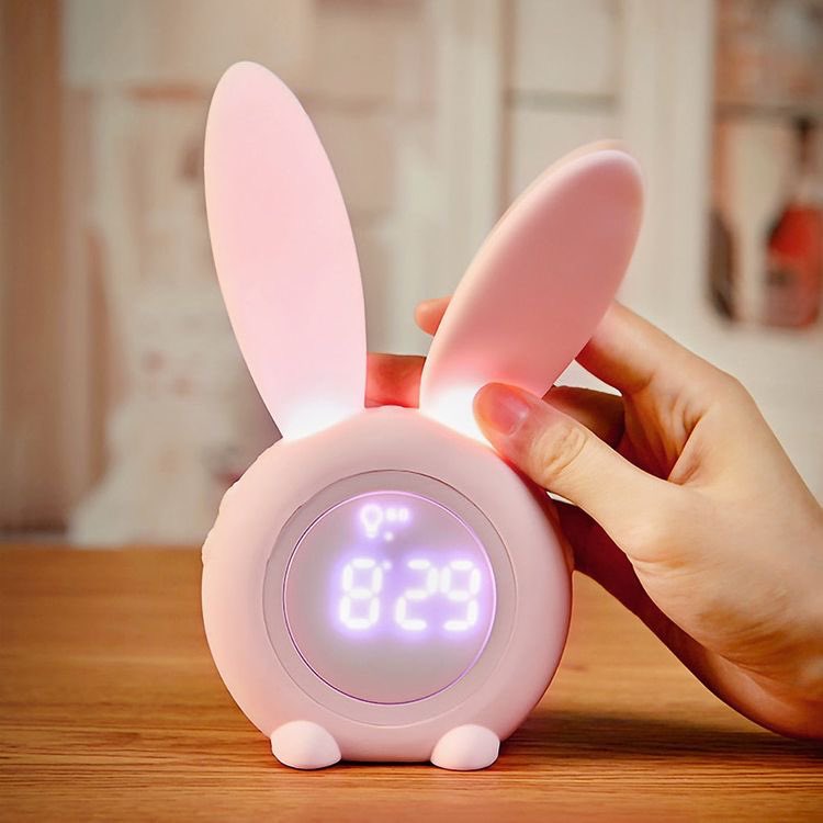 SoftnessDaily's tweet photo. i need a bunny lamp 🎀 https://t.co/6VcwKHTY7Y