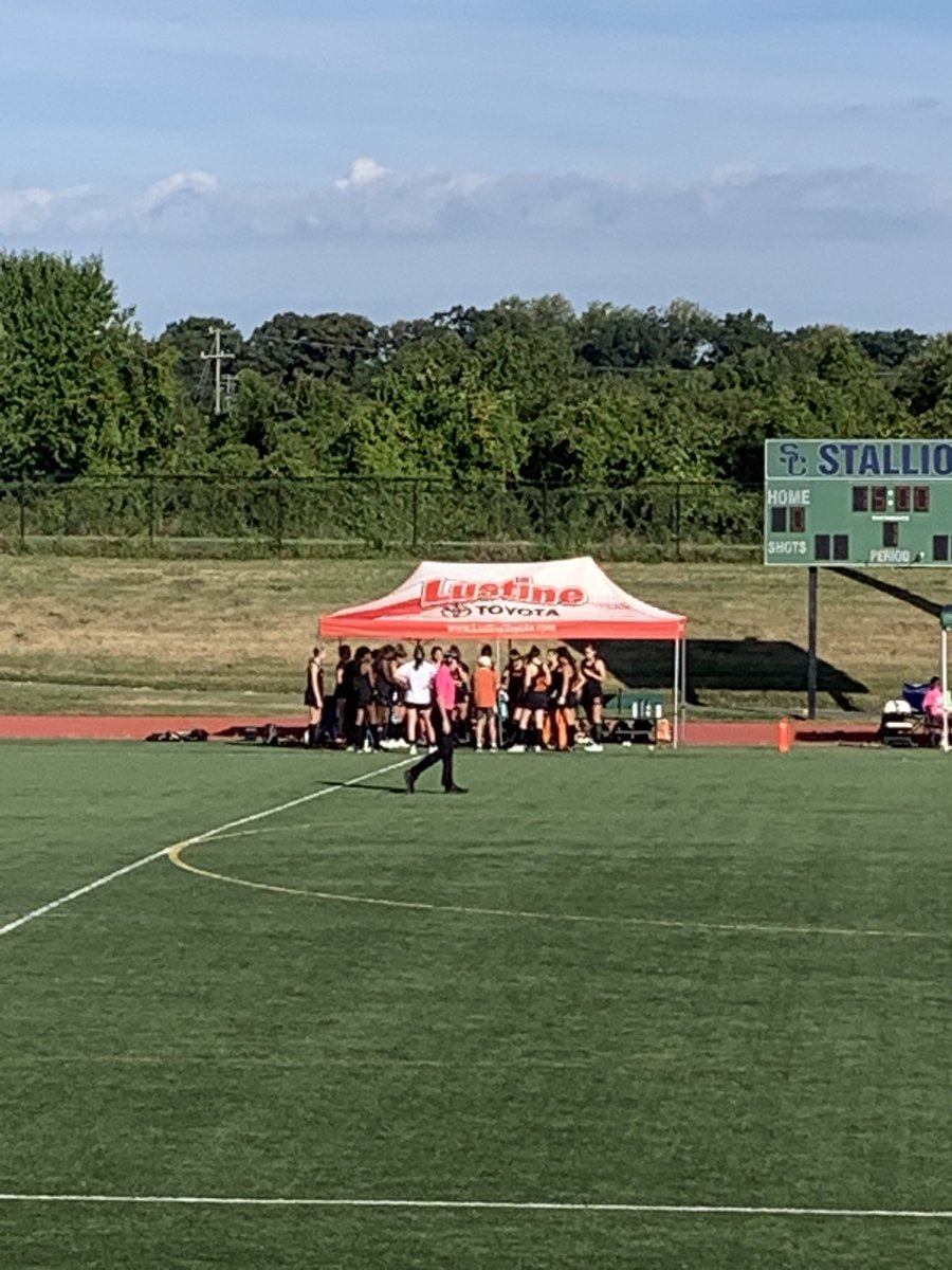 A great day to watch some field hockey. HAWKS getting to take on the Cavaliers at the Stallion Stick-off.
Good Luck HAWKS!
HAWK PRIDE!
⁦@FCPSHayfieldSS⁩ 
⁦@Hawks_ABC16⁩ 
⁦<a href="/HayfieldFHockey/">Hayfield FH</a>⁩ 
⁦<a href="/hayfieldATC/">Hayfield Athletic Training</a>⁩