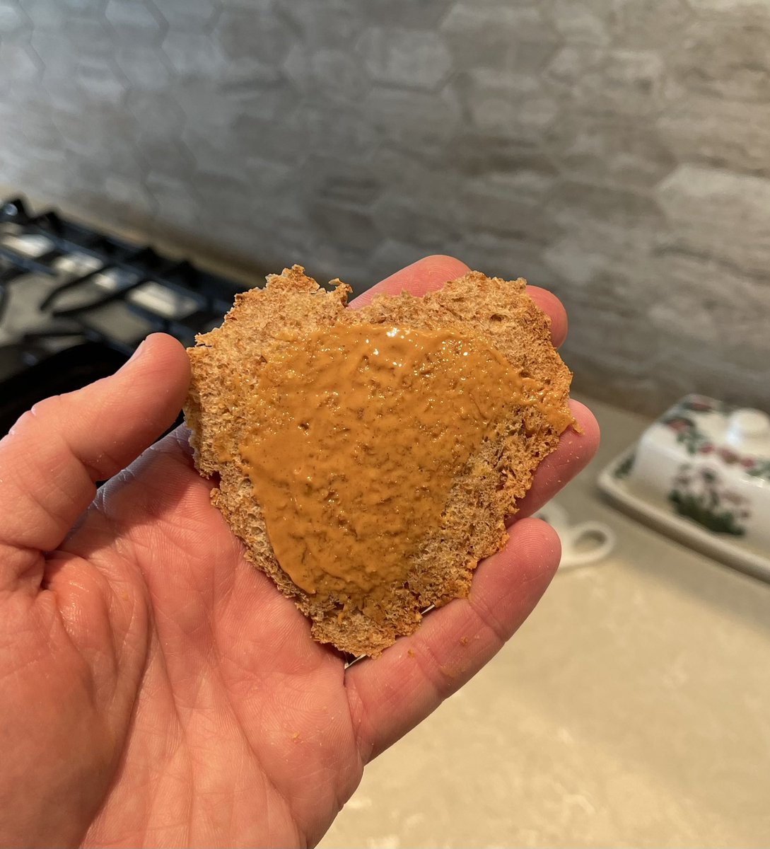 HCtwo's tweet photo. Hey @Skippy and @Food_For_Life - I love you both, too. #randomslice #goodstart #goodcombo #heart #peanutbutter https://t.co/YVUvB5yHYW