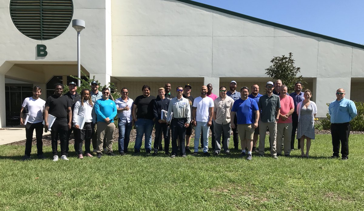 adamGdale's tweet photo. Work in the lawn and ornamental industry? Still a few open spots for our upcoming Pest Management University classes in Sept and Dec! Reach out with questions. It's a lot of fun and a lot of knowledge! Register here. @PMU_News #UFBugs @UF/IFAS https://t.co/yJk8ld9mLm https://t.co/gTARg0YPxE