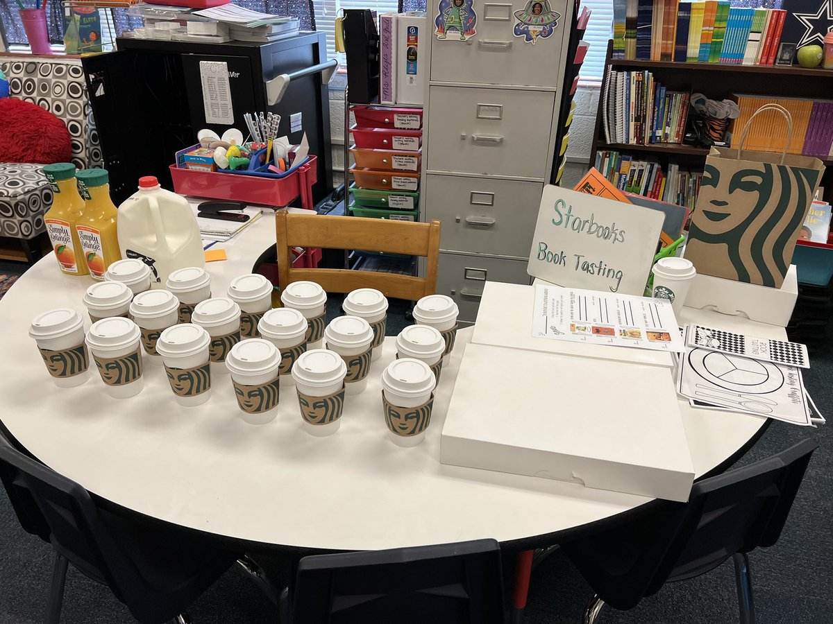 2nd grade went to Starbooks today and did a book tasting with Ms. Brady and Ms. Reyes!  <a href="/MrsBradysBunch/">Keyan Brady ⚜️</a> <a href="/rogers_buchana/">Dr. Shawn Rogers Buchanan</a>  #LANlevelup #lionslevelingup <a href="/LAComoFWISD/">Leadership Academy at Como Elementary School</a>