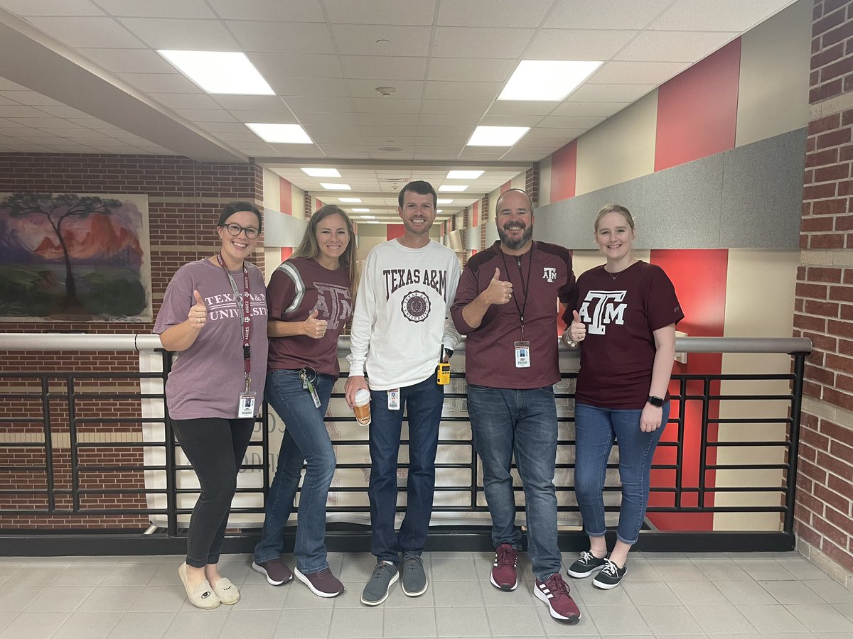 Happy Friday from the 6th grade science team!! #GigEm