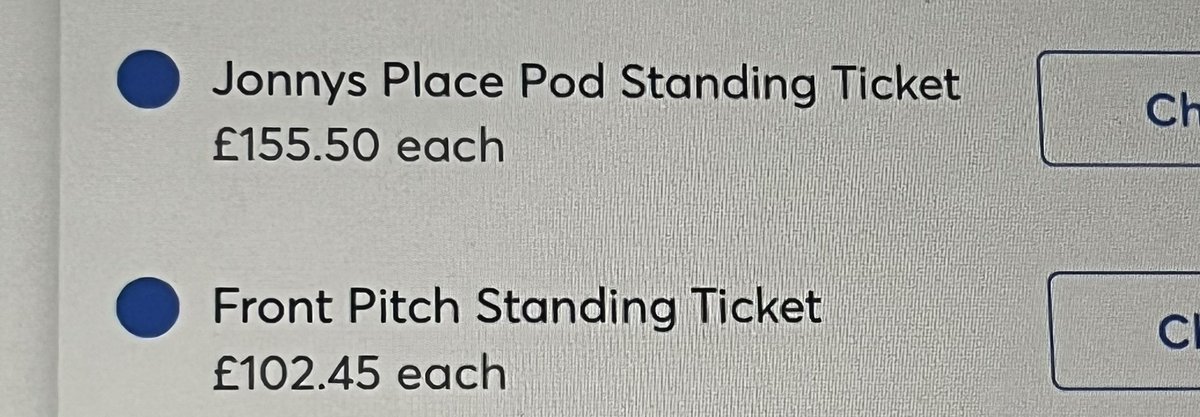 chloestock3001's tweet photo. @Ticketmaster Why is there two VERY different prices for these tickets?? i’m so confused??? #HarryStylesLoveOnTour #Wembley #Ticketmaster https://t.co/4U2WALwTzL