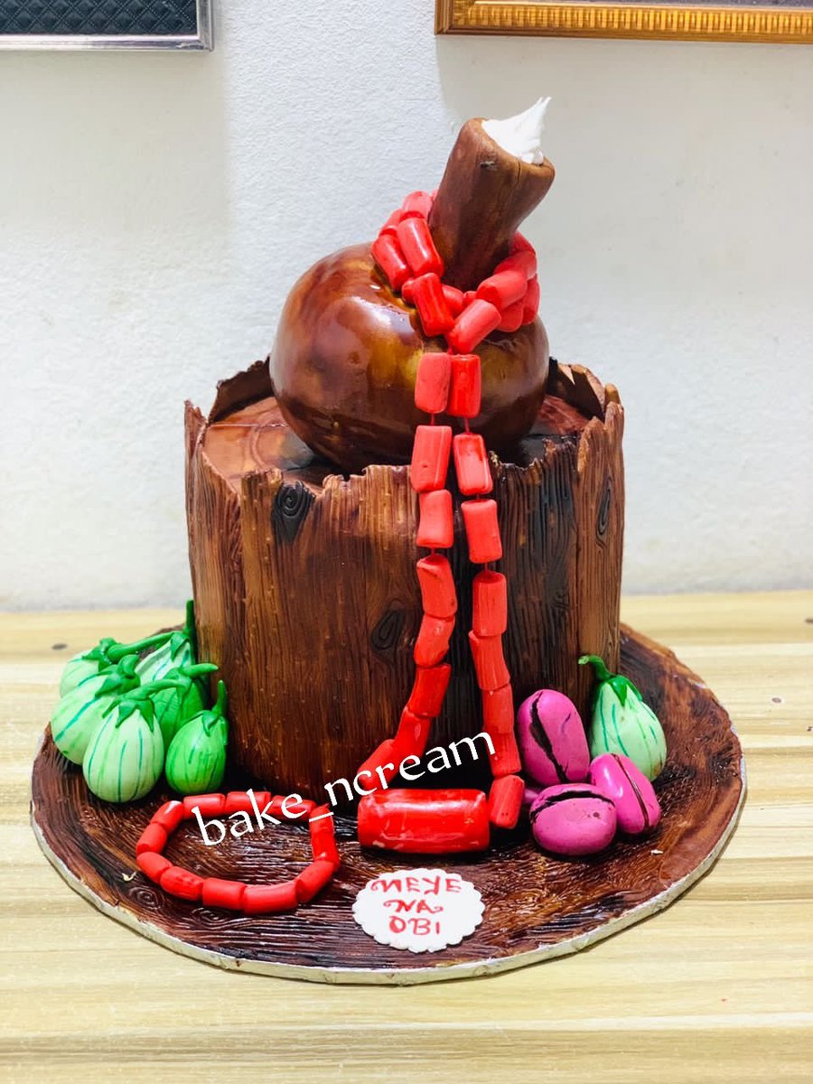 OmaNwanze's tweet photo. Make una come patronize me oh. We get cakes for as low as 7k.
Our location is Enugu.

#30BG #secondary #ScammerDipo #iceprince #Obidients #OBIdientFamily #Obidatti023 #Obidatti2023 #PeterObiForPresident https://t.co/1edc5PXy7P