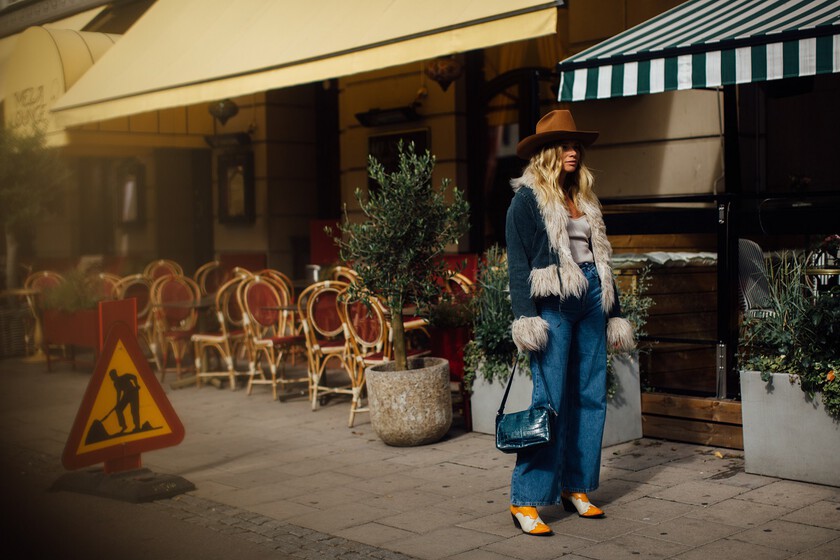 trendencias's tweet photo. Guía definitiva para combinar unas botas cowboy con mucho estilo y 11 ideas para inspirarte #StreetStyle #BotasCowboy https://t.co/AVomLoIahv https://t.co/BfXHLFM2mE