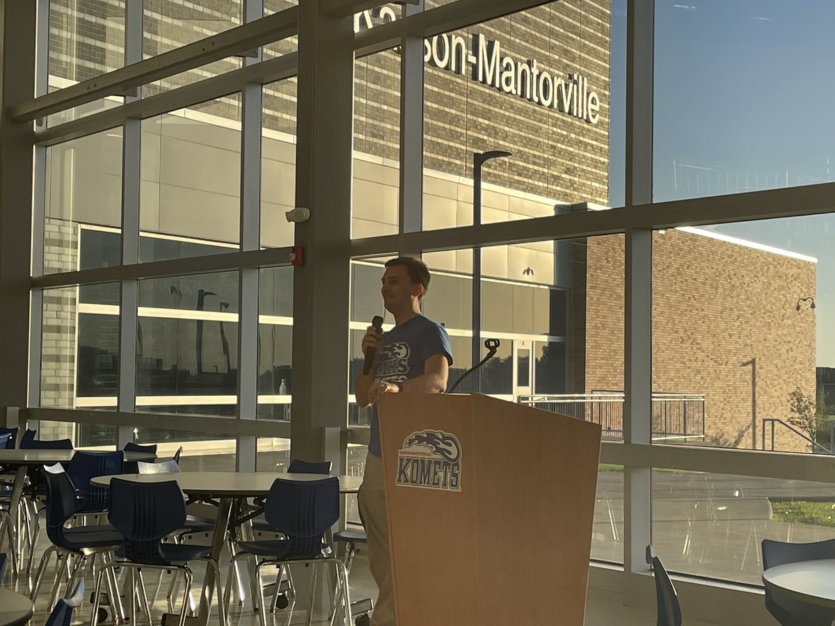KM Education MN (@km_edmn) on Twitter photo Congratulations to Mr. Tony Boldt, Kasson-Mantorville Teacher of the Year! <a href="/KM_EdMN/">KM Education MN</a>
<a href="/KMBands/">Kasson-Mantorville Bands</a>
#KoMetExcellence Congratulations to Mr. Tony Boldt, Kasson-Mantorville Teacher of the Year! <a href="/KM_EdMN/">KM Education MN</a>
<a href="/KMBands/">Kasson-Mantorville Bands</a>
#KoMetExcellence