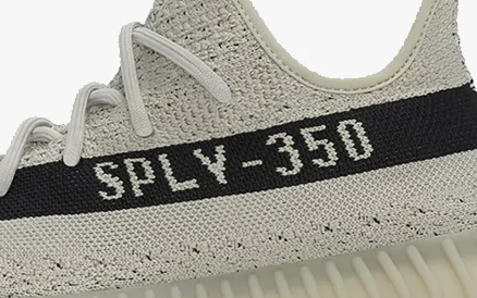 shoeengine's tweet photo. 𝗧𝗢𝗠𝗢𝗥𝗥𝗢𝗪:
Adidas Yeezy Boost 350 V2 "Slate" HP7870

https://t.co/w7CzBMENb5  #ad https://t.co/1WH4D1nI0h