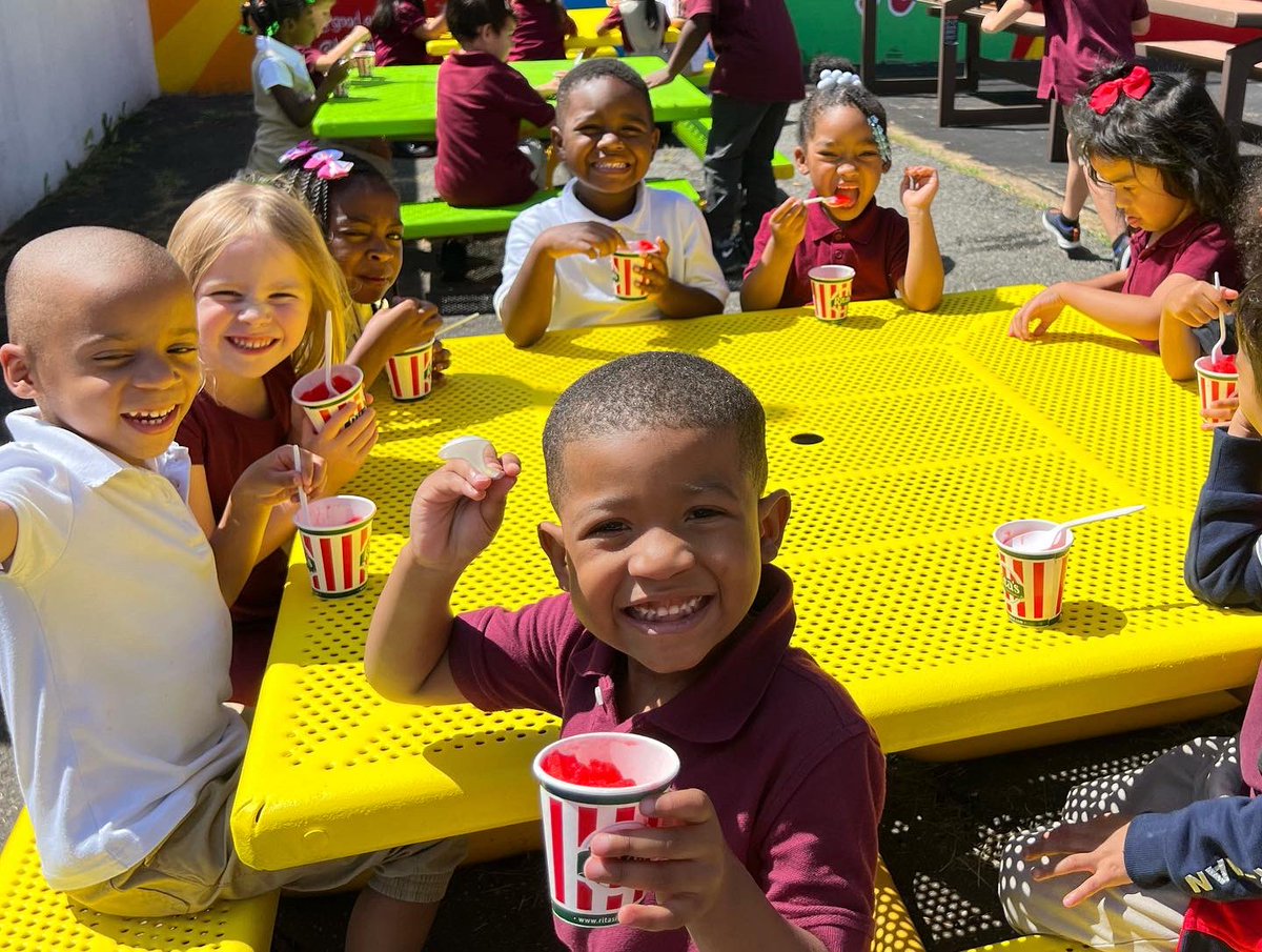 WhittierECSTEM's tweet photo. Today at Whittier Elementary we kicked off PBIS with a little treat from Rita’s. We are excited to celebrate our students who are respectful, kind and responsible through out the school year #TheWhittierWay #WhittierECStem #WhittierElementary #DCPS #DCPSRising #Ward4 https://t.co/gXng8sw3O0