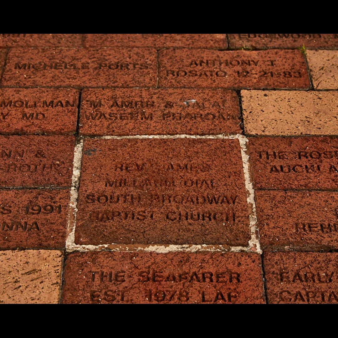 IndigenousBmore's tweet photo. Can you find these bricks with Indigenous names on Broadway Pier?

Explore Indigenous history and culture in Baltimore by downloading the Guide to Indigenous Baltimore for free on iOS/Android 📲💡

#Indigenous #NativeAmerican #GuidetoIndigenousLands #GuidetoIndigenousBmore #Bmore https://t.co/9J8Ul27UFH
