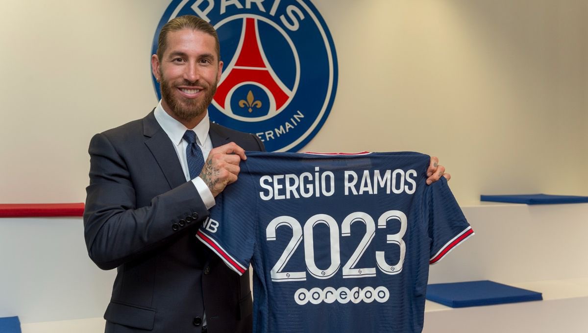 OlympiqueParis's tweet photo. 🗼
L’Olympique Paris à l’honneur d’annoncer la signature de @cleminho10 (DC) pour 1 an en provenance de @Piemonterp (prêt). 
#ALLEZPARIS❤️💙 https://t.co/IdAkXWoflf