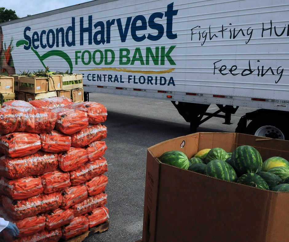 feedhopenow's tweet photo. It's #NationalFoodBankDay! How much do you know about Second Harvest Food Bank and the fight against hunger in the Central Florida? Find out!
https://t.co/ZDQY1ulUmF
#ThisIsFood #HungerActionMonth https://t.co/f2bfCx1QkE