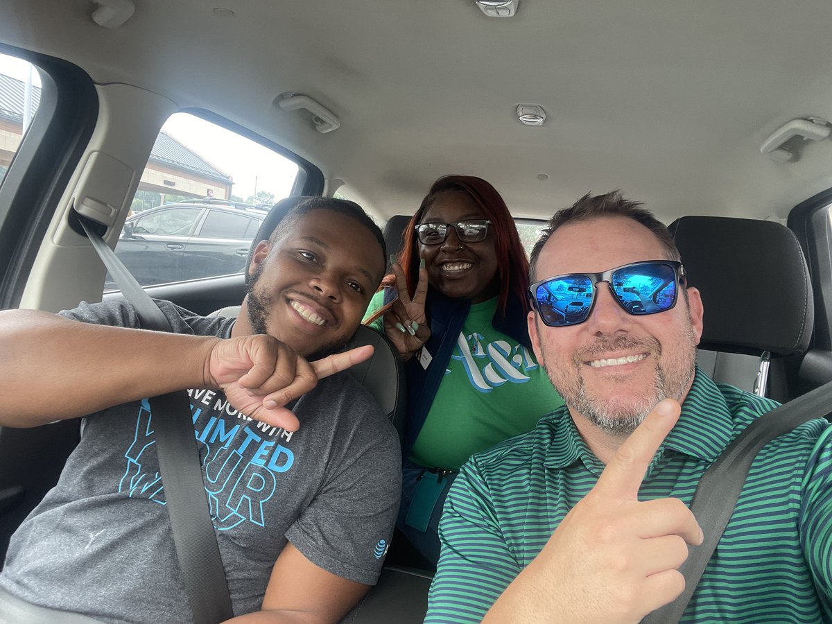 Coleman6Ranch's tweet photo. Painting the town blue in Jax with Rod and Alexis! This team right here is special! Owning their dirt! #ProspectingTour πππ https://t.co/wlzB47eMzS