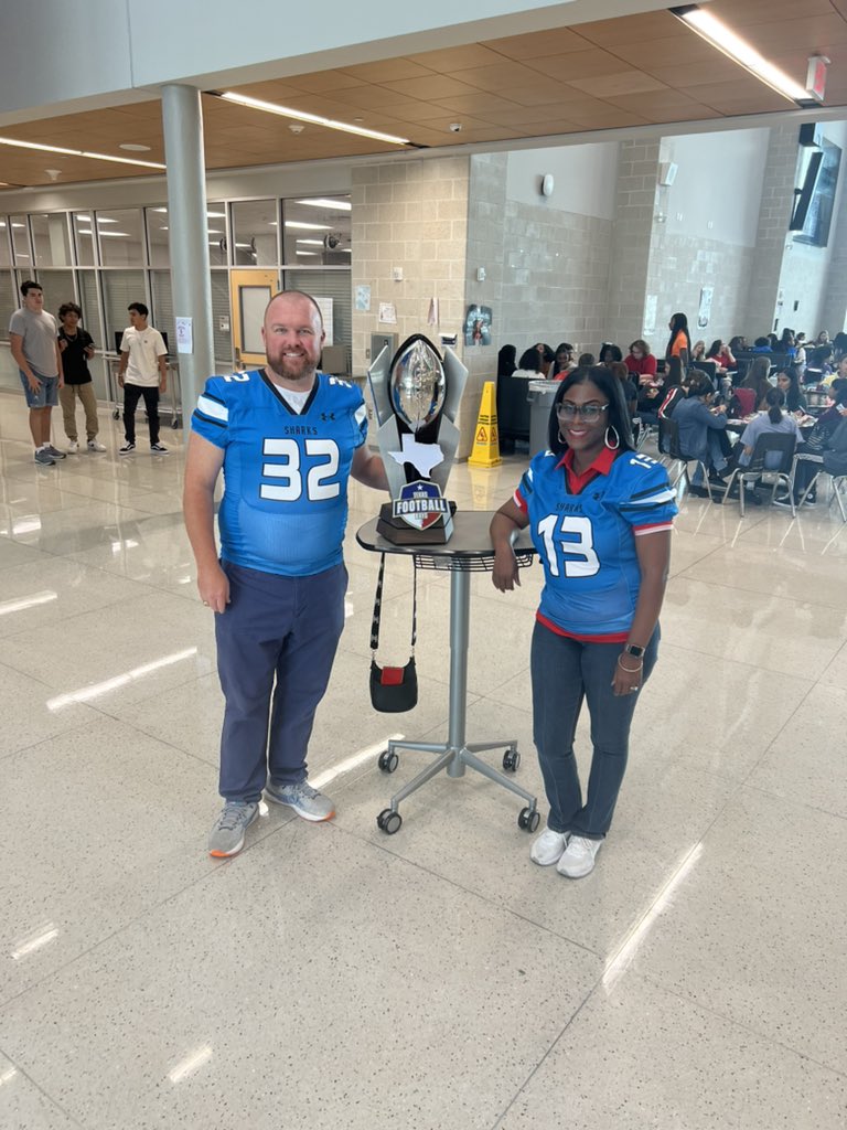 Mr. Rhodes tweet media