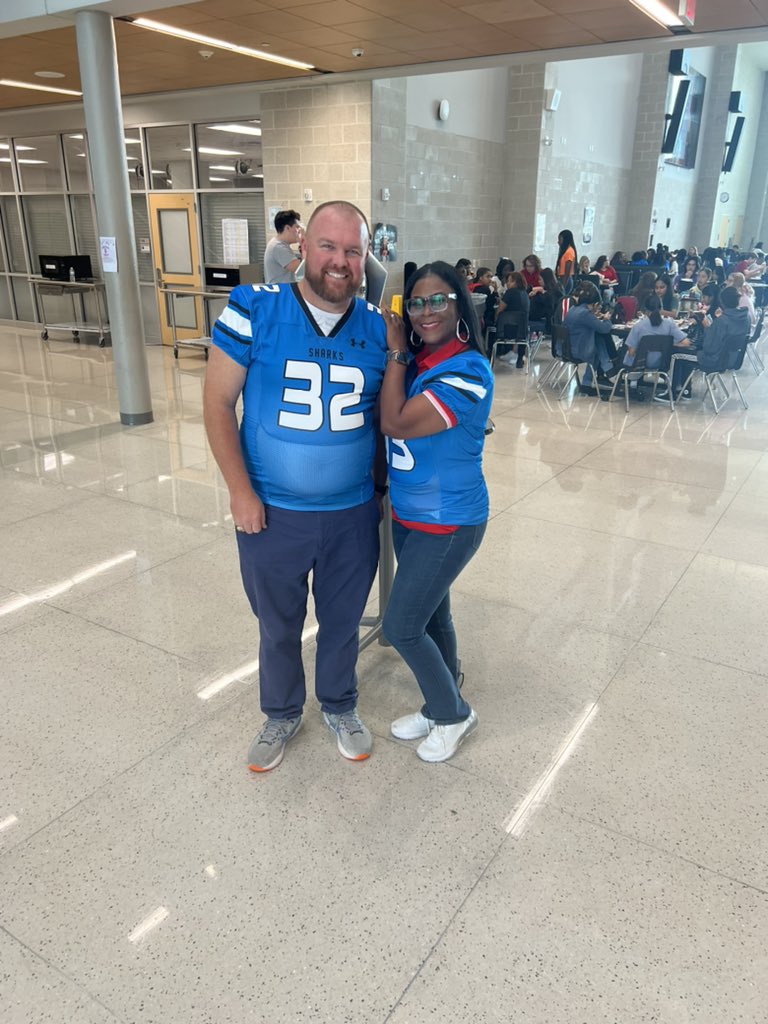 Mr. Rhodes tweet media