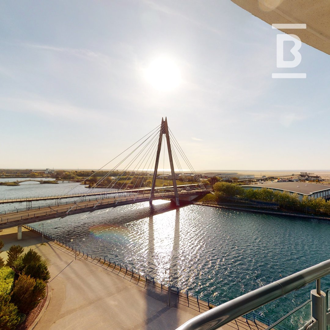 ROOMS WITH A VIEW … ✔️👀

Happy Sunday all! What a view to wake up to...