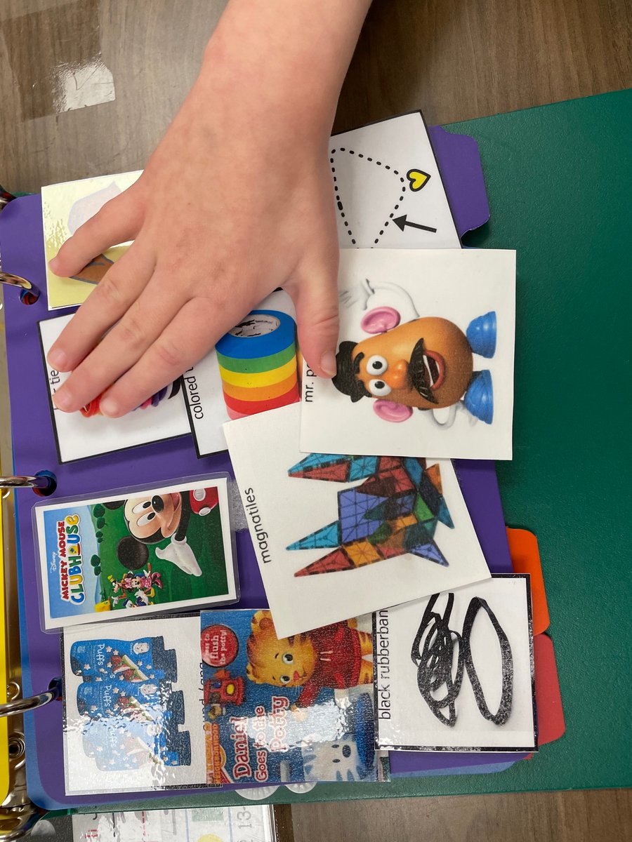Crystal Kelly (@ckelly_nisd) on Twitter photo STEM class team work, PECS board preferences, finding the gingerbread man who got loose at school and tactile letter tracing. Busy week in ALE! @NISDIgnited <a href="/NISDSpecialEd/">NISD Special Ed</a> #ALEclassroom #specialeducation STEM class team work, PECS board preferences, finding the gingerbread man who got loose at school and tactile letter tracing. Busy week in ALE! @NISDIgnited <a href="/NISDSpecialEd/">NISD Special Ed</a> #ALEclassroom #specialeducation