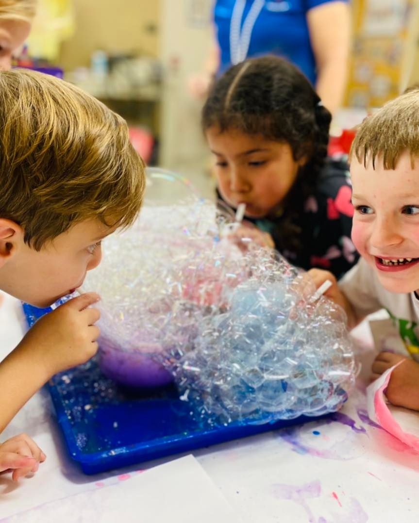 PTHBullpups's tweet photo. Check out this AMAZING STEM lesson in Art today across all grade levels!  This was fun for each class that visited art today.  Check out those smiles, this is a lesson they won’t soon forget!   #WeAreOne #PTH #myKCSD https://t.co/HsBdp5v9Po