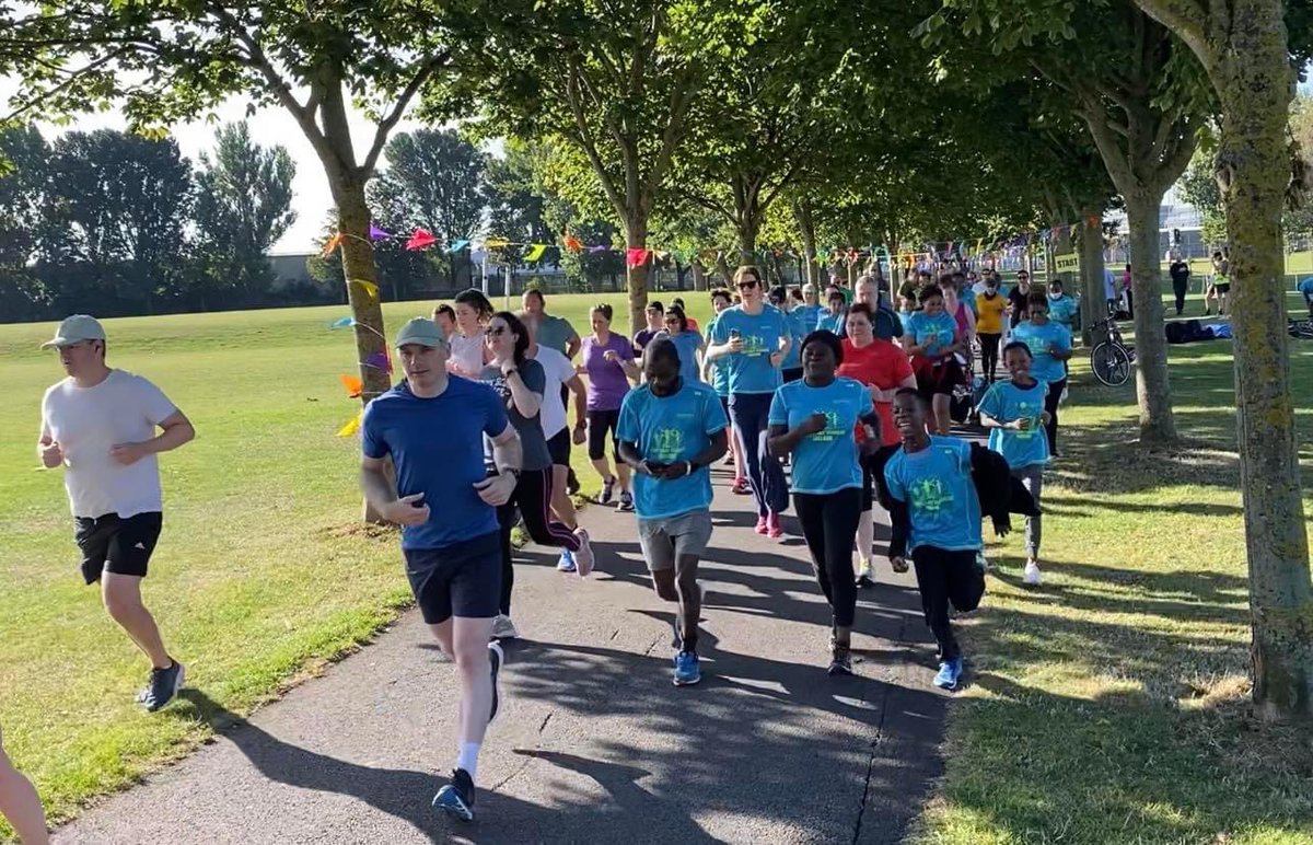 SanctuaryRunDub's tweet photo. We'll have groups both walking and running at not 1, not 2, not 3 but FOUR parkruns across Dublin tomorrow morning so you've no excuse not to join us at @Corkaghparkrun @Fairviewparkrun @poolbegparkrun or @Poppintreepk at 9.30am. Love to see you there! https://t.co/XGOpWOjh6V