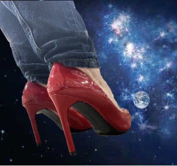 Goddess_Lizz's tweet photo. Aww what a cute little toy at my feet 👠 🌎
I wonder how it’s going to crush under them! Will it crack and crinkle before it pops? crush like a ball of foil? Crumple like a tin can? Crumble like a sand castle? Hmmmm… #GiantessProblems #Science
Let the experiment begin! https://t.co/KgmuFzBRid