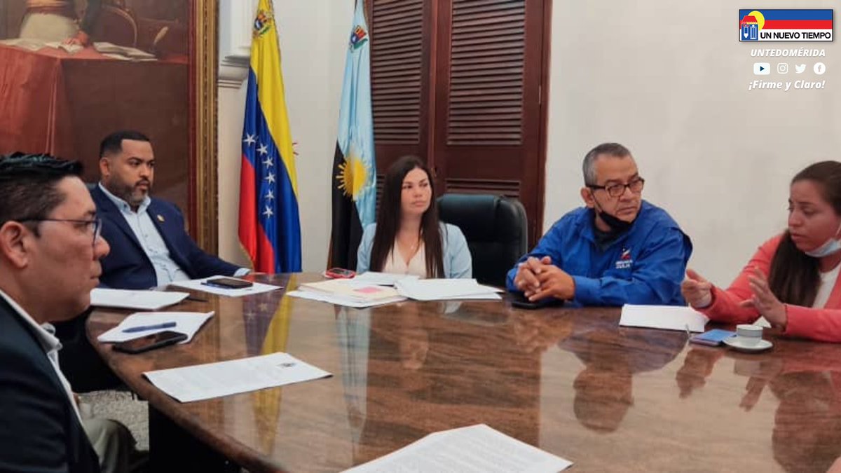 untmerida_'s tweet photo. #2Septiembre
-
El día de hoy miembros de nuestra Dirección Ejecutiva Regional sostuvieron un encuentro junto a la Presidenta del Consejo Legislativo del Estado Zulia y El Presidente de la Comisión de Finanzas, Planificación y Desarrollo Económico.
-
#unt
#clbem
#clez https://t.co/ZHDvw79EDL