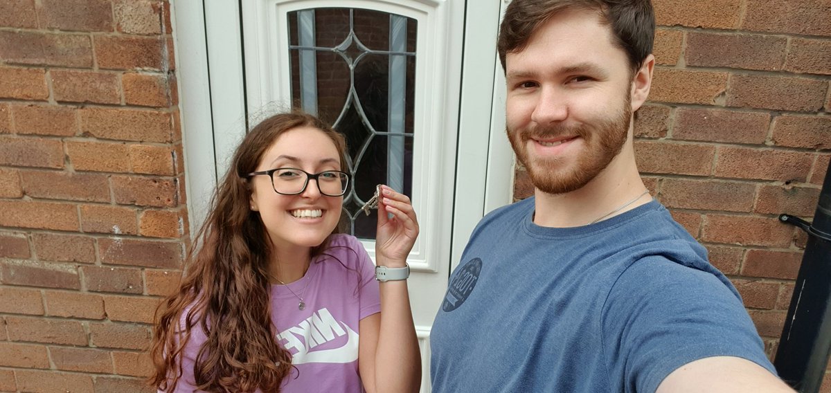 CFinlayy's tweet photo. Officially a homeowner 🔑🏡 https://t.co/xKGst2nUg1