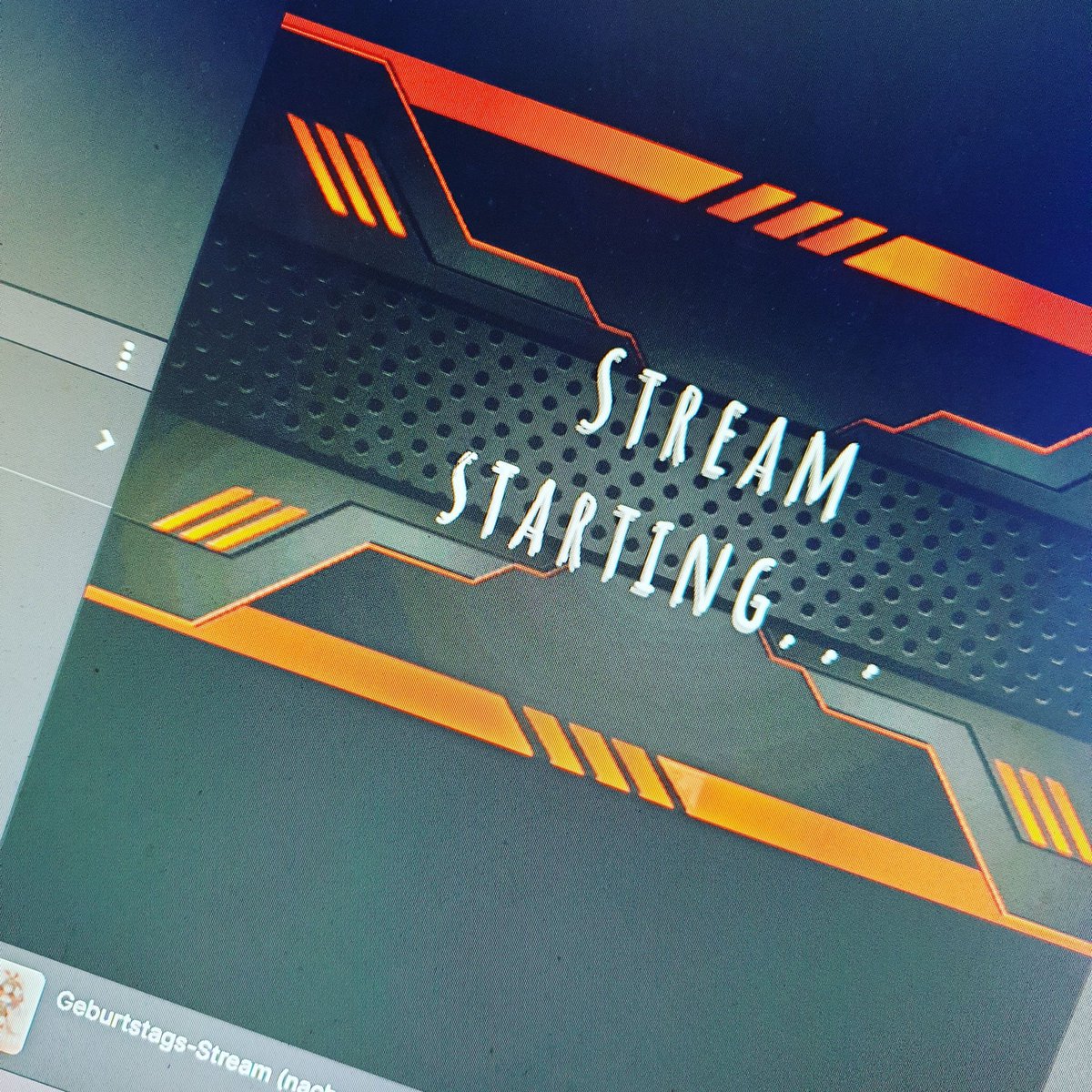 ChrisBananacow's tweet photo. Geburtstagsstream lets go :D Birthday Stream lets go :D
!subchallenge https://t.co/GKAJGwmjzo