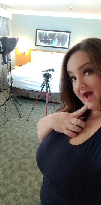 Hmmm, I wonder what's happening here..? https://t.co/wi9FtZGw36