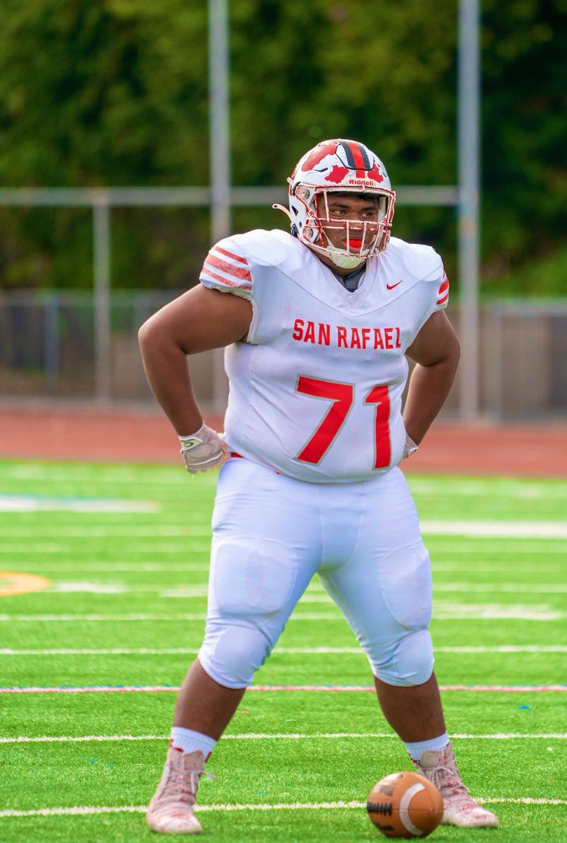 ❗️Friday Night Lights❗️

Dawgs travel to Pinole Valley for what is set to be Pinole’s first game in their new stadium. Dawgs will look to start 2-0. 

📍 Pinole Valley Stadium
⏰ JV 4:30pm | V 7:00pm
🎟 GoFan

Dominate the trenches!

<a href="/SanRafaelFB/">San Rafael Football</a> <a href="/westcoastpreps_/">West Coast Preps</a> <a href="/marinij_sports/">Marin IJ Sports</a>