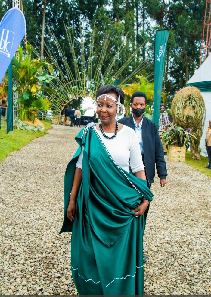 KwizeraAlpha2's tweet photo. Tegera Urwanda Mubyeyi wizihiye #urwagagihanga.
@Twandane_Urwanda🇷🇼 https://t.co/0jTqstDyZV