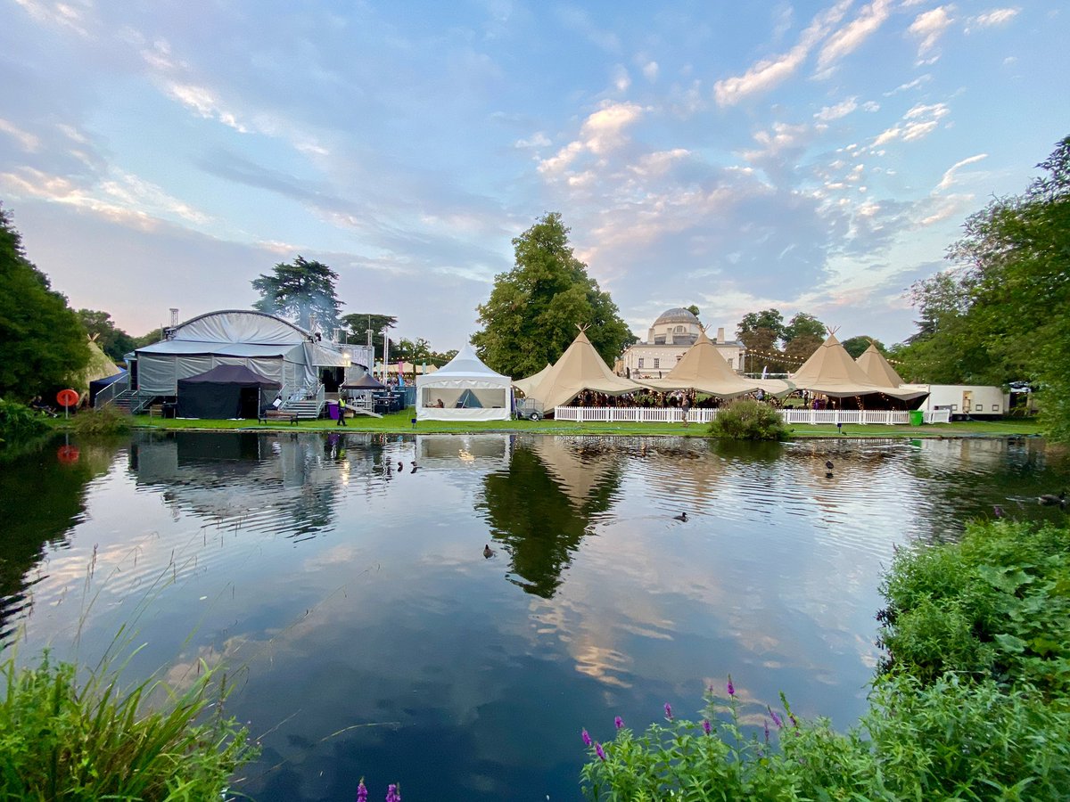 PaulGMcNamara's tweet photo. Pub in the Park… @Chiswick_House #PITP22 https://t.co/7DvtyIfJk6