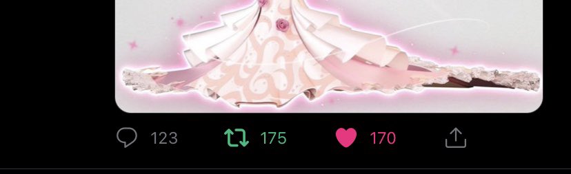 TeaFrames1's tweet photo. @MarineRobux Done! <3 my user is qtkmidnight https://t.co/qQ4y2SvKYX