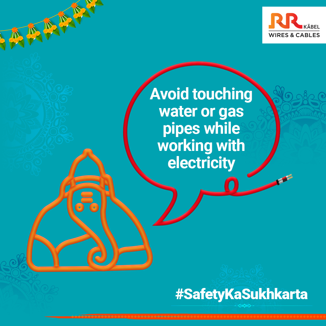 _RRKabel's tweet photo. Sukhkarta knows it and you should too. Because checking on safe wiring at home is always a good beginning. So, this #GaneshChaturthi, let’s listen to him and continue our celebrations with safety at home in mind.
#SafetyKaSukhkarta #RRKabel #Safety #GoodBeginning #Blessings https://t.co/LQGK1jm15d