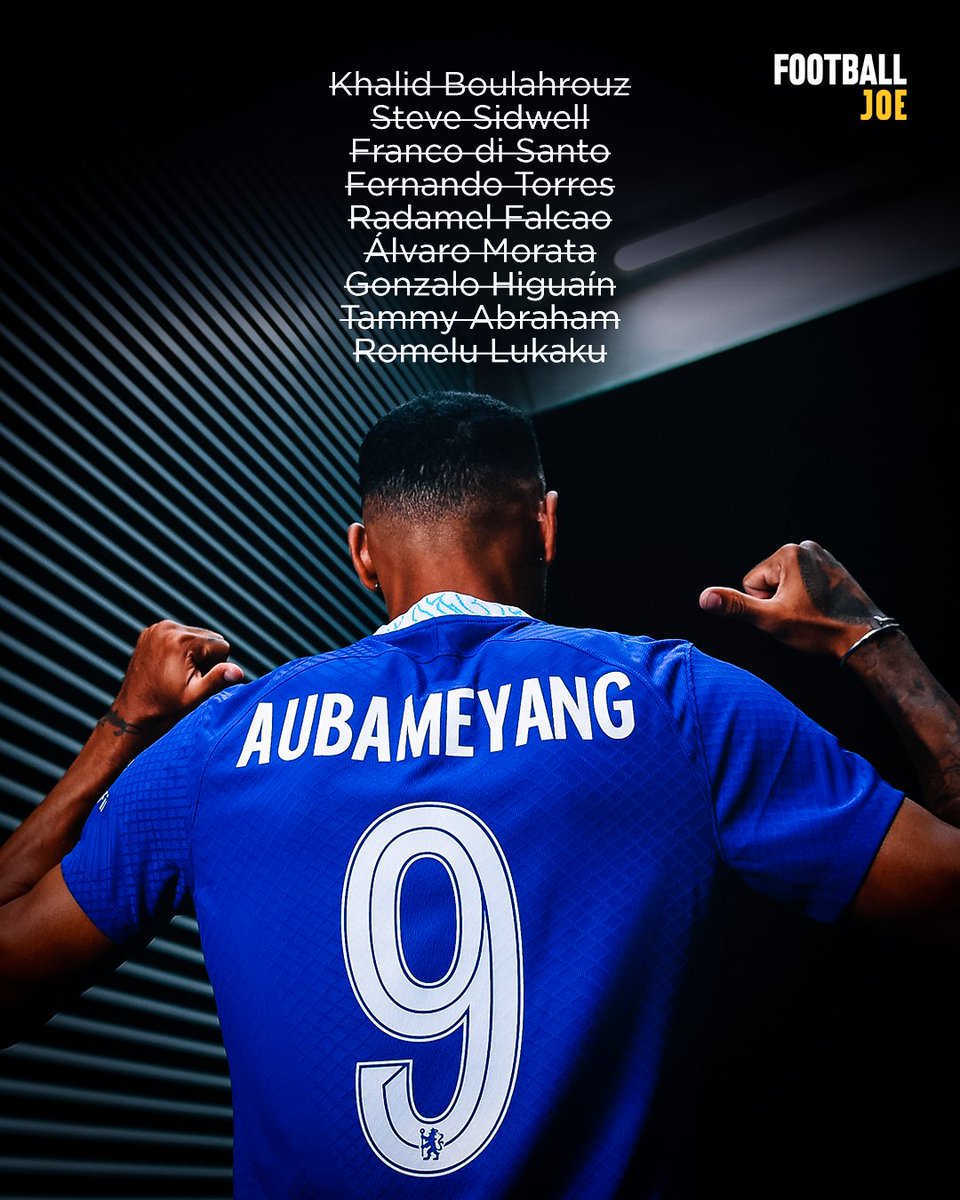 FootballJOE's tweet photo. Is Aubameyang the man to break the curse? 🤔 https://t.co/QvTghhAX76