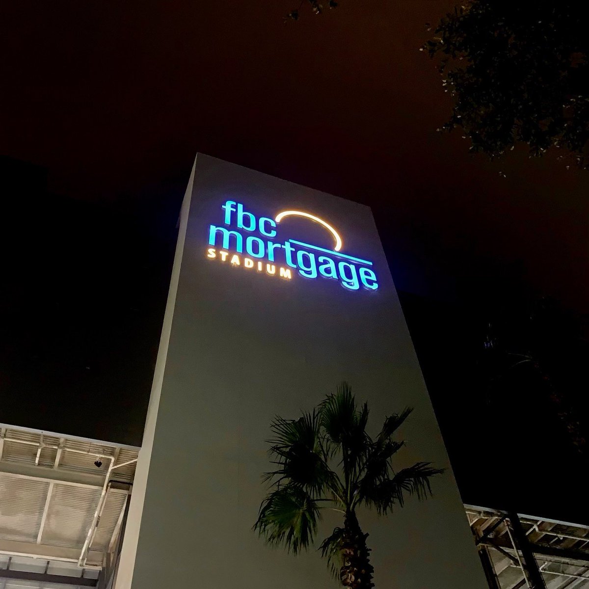 The stadium at night hits different 🏉