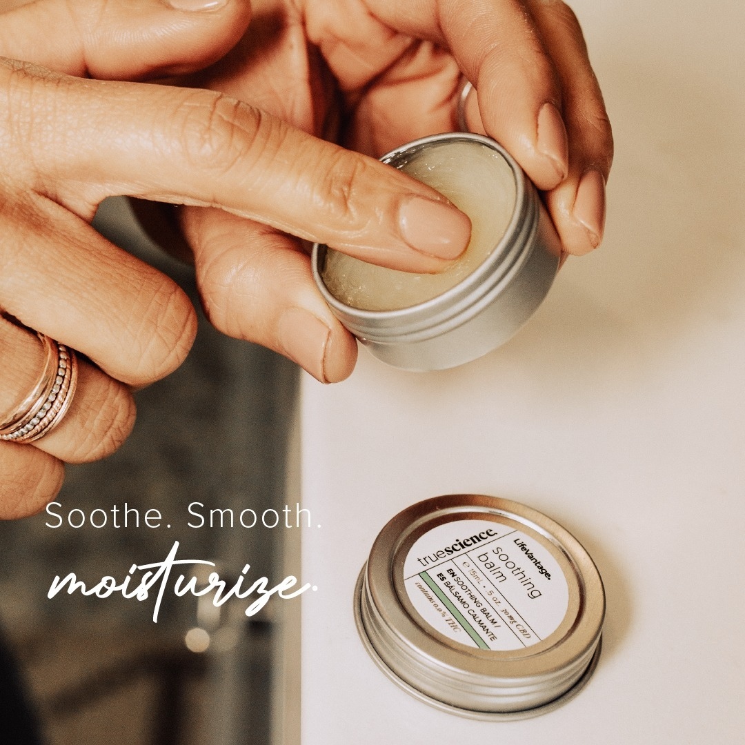 thinkdirty's tweet photo. Get deep, nourishing moisture to dry, irritated skin with a cooling blend of essential oils, plus protective broad-spectrum CBD†-enhanced Nrf2 actives.
source: @lifevantage
#shopclean #thinkdirty #cleanbeauty #naturalskincare #skincare #cleanskincare https://t.co/vprykNPPOl
