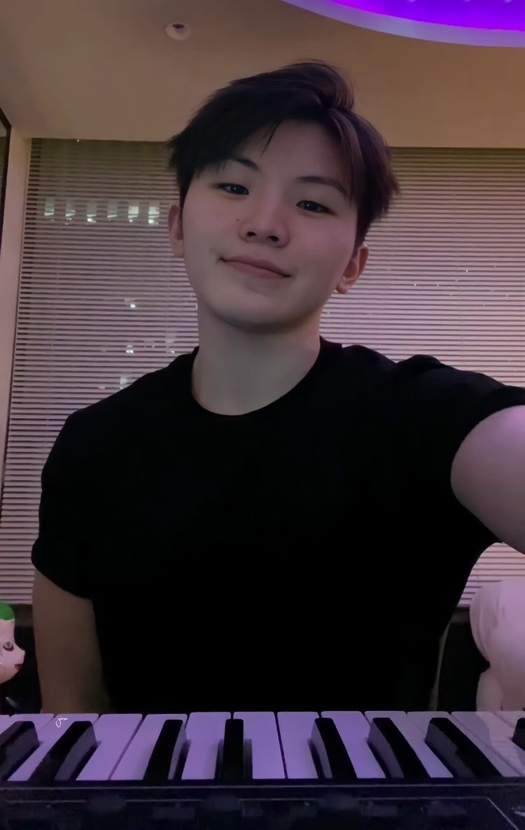 urmoonpiee_'s tweet photo. Harta, Tahta, 이지훈🫶 https://t.co/QjXukFe06z