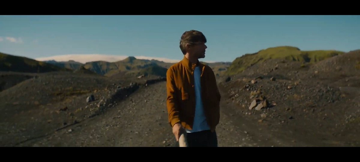 tequilasof1's tweet photo. enserio que HOT que se ve Louis en esta nueva era por dios https://t.co/IUW4u8li7h